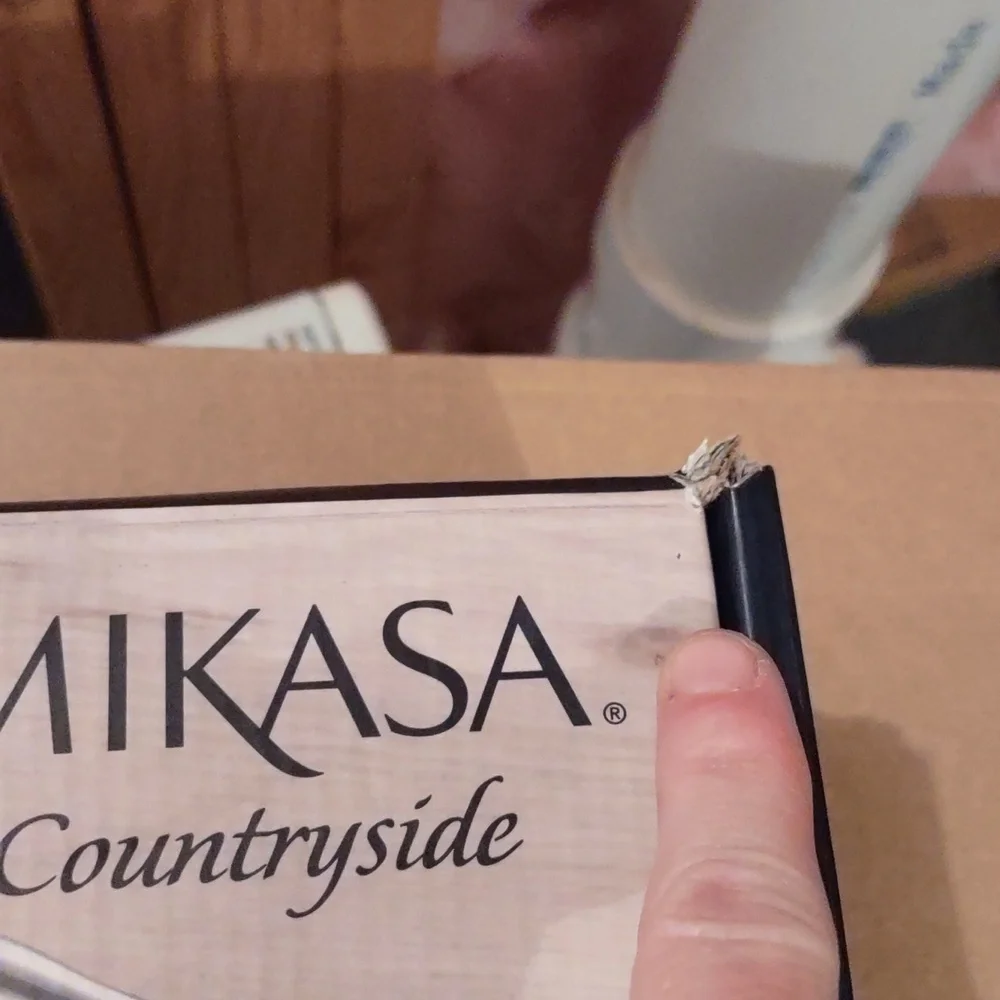 Mikasa countryside serving bowl, nib
